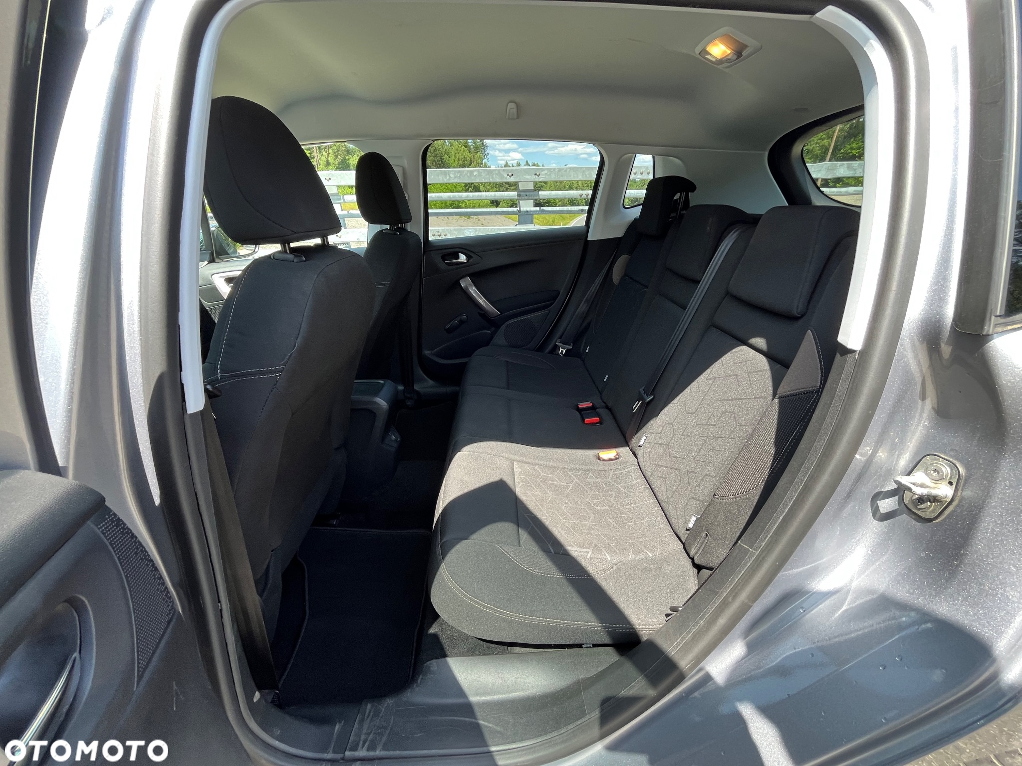 Peugeot 2008 PureTech 82 Style - 11