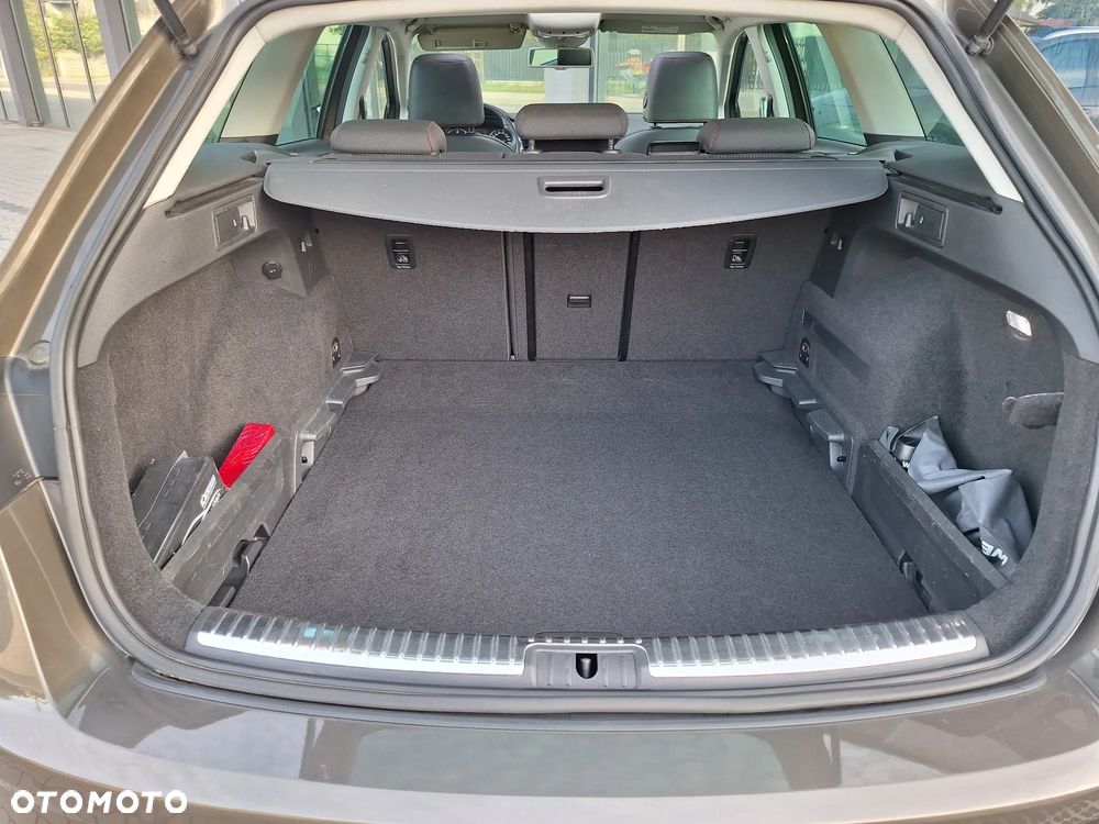 Seat Leon 2.0 TDI DPF Start&Stop DSG FR - 30