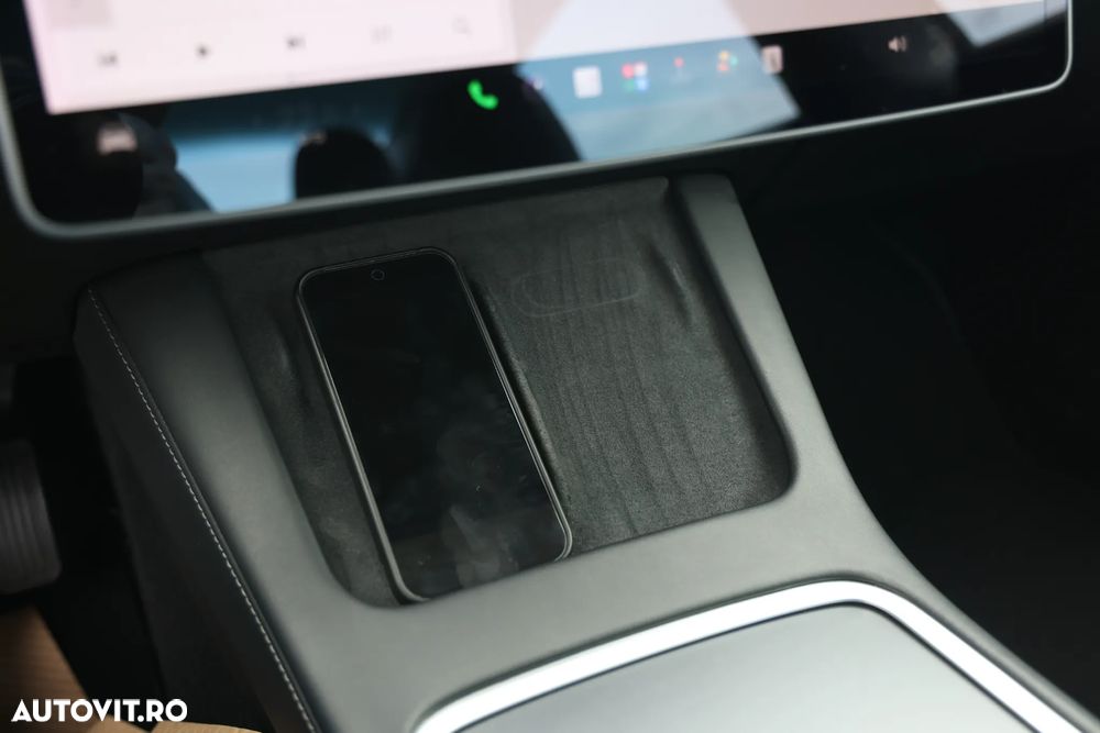 Tesla Model 3 Langstreckenbatterie Allradantrieb Dual Motor - 28