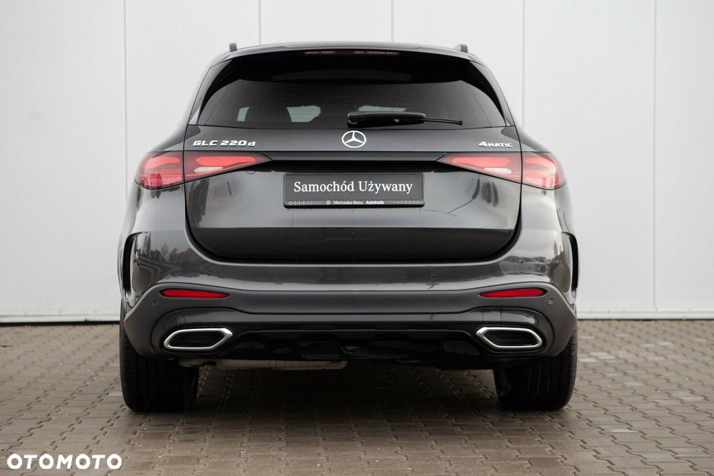 Mercedes-Benz GLC - 9