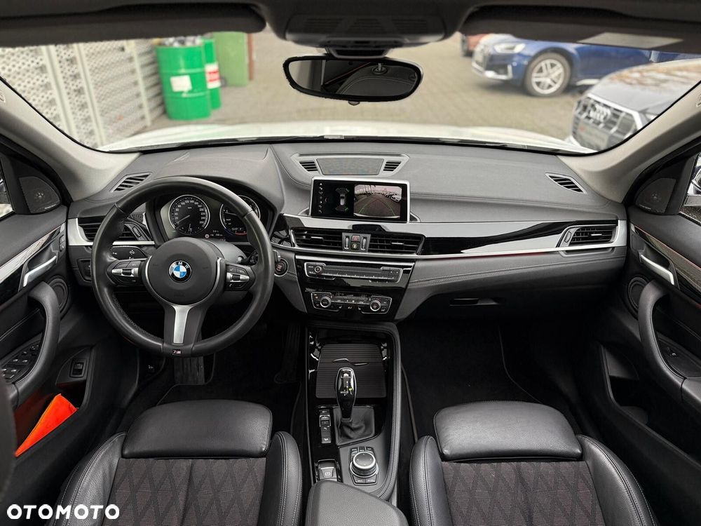 BMW X1 xDrive20i GPF xLine - 14