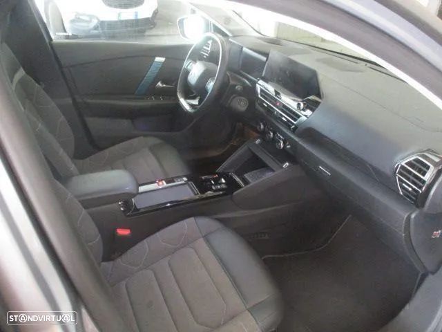 Citroën e-C4 50 kWh Shine - 4