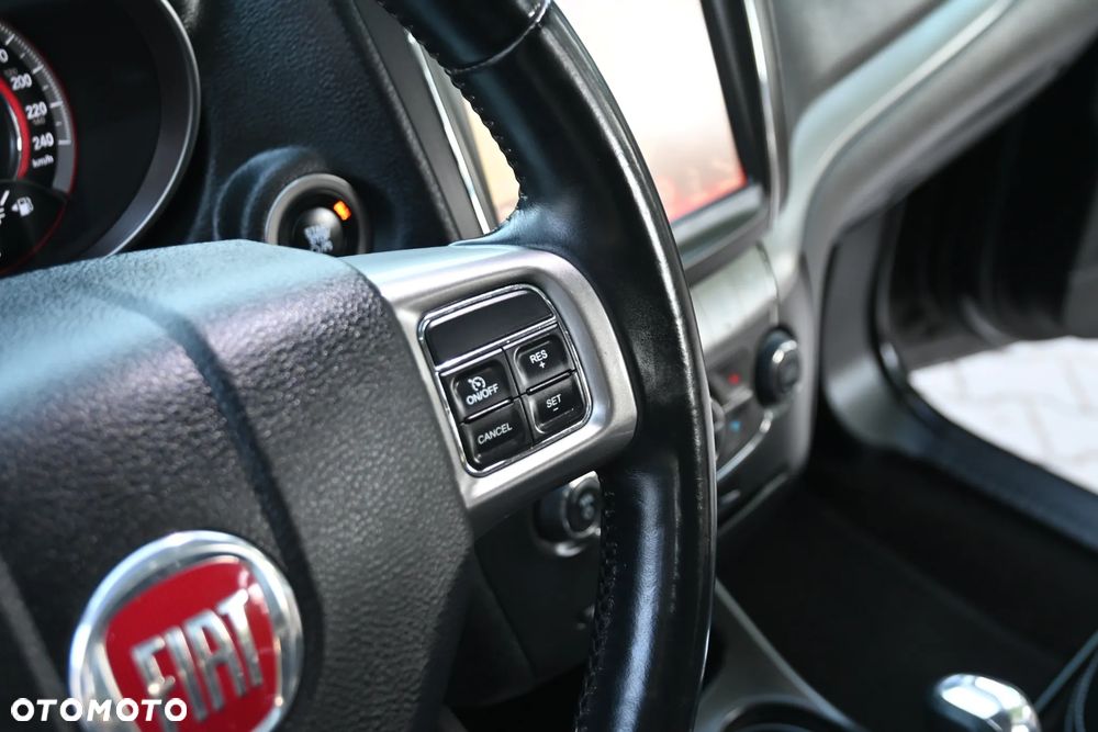 Fiat Freemont 2.0 Multijet 16V DPF Automatik Allrad Cross - 30