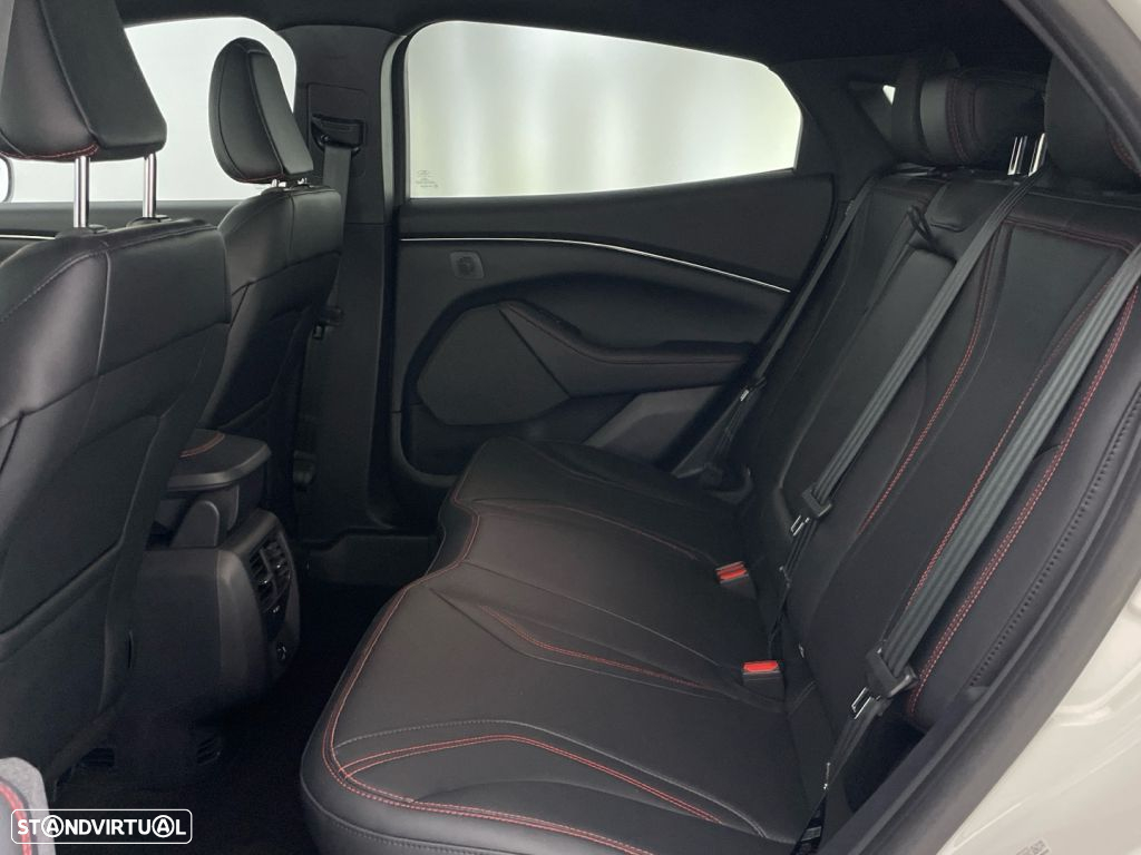 Ford Mustang Mach-E 87 kWh Premium AWD - 12