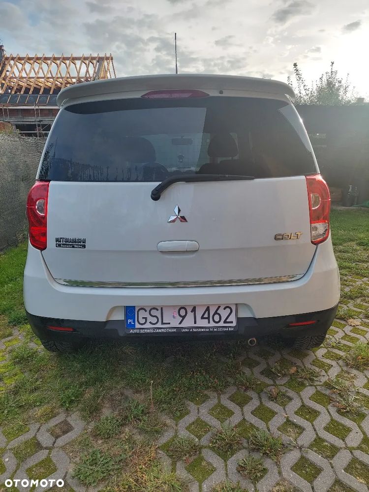 Mitsubishi Colt - 4