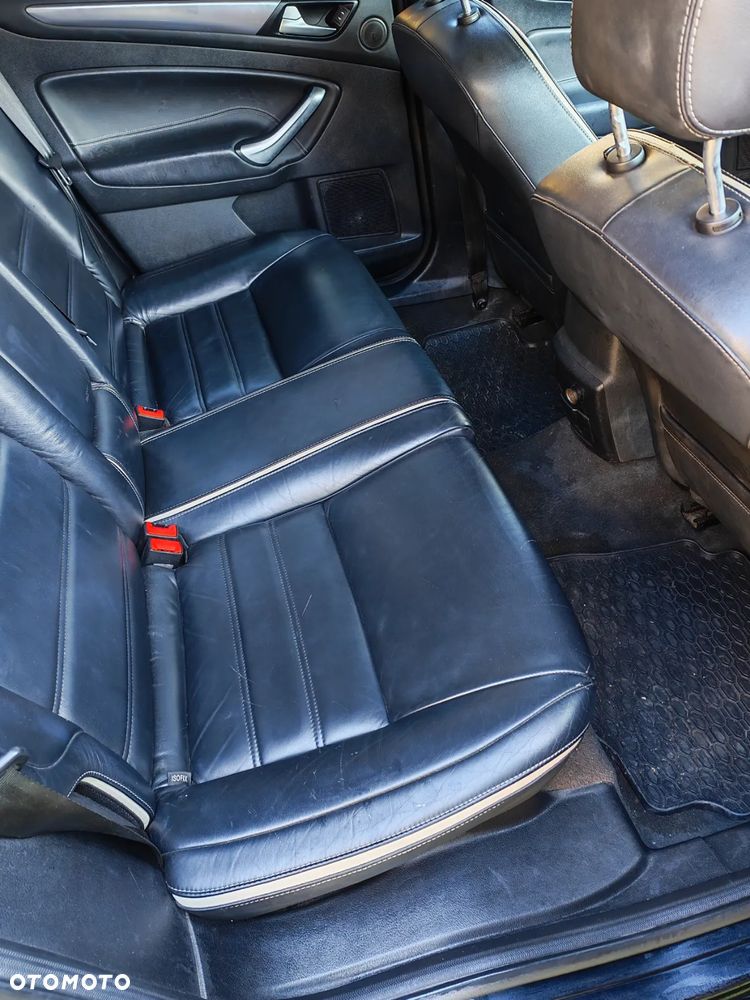 Ford Mondeo 2.0 TDCi Titanium - 10