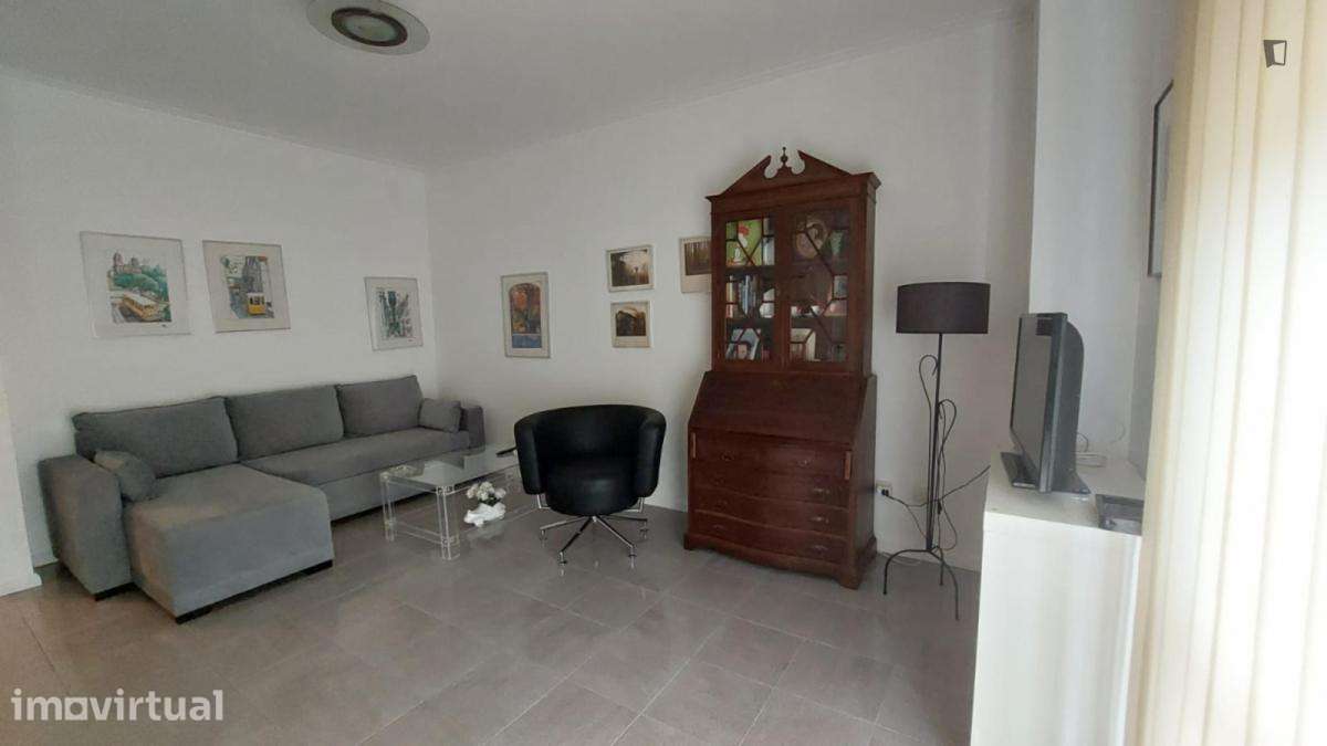 Apartamento com 1 quartos - localizado em Figueira da foz - Grande imagem: 3/13