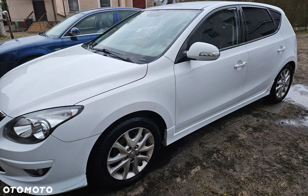 Hyundai i30 1.6 CRDi Base - 8