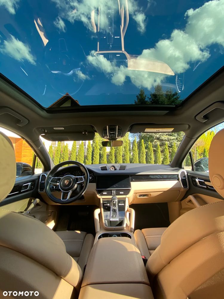 Porsche Cayenne Platinum Edition - 9