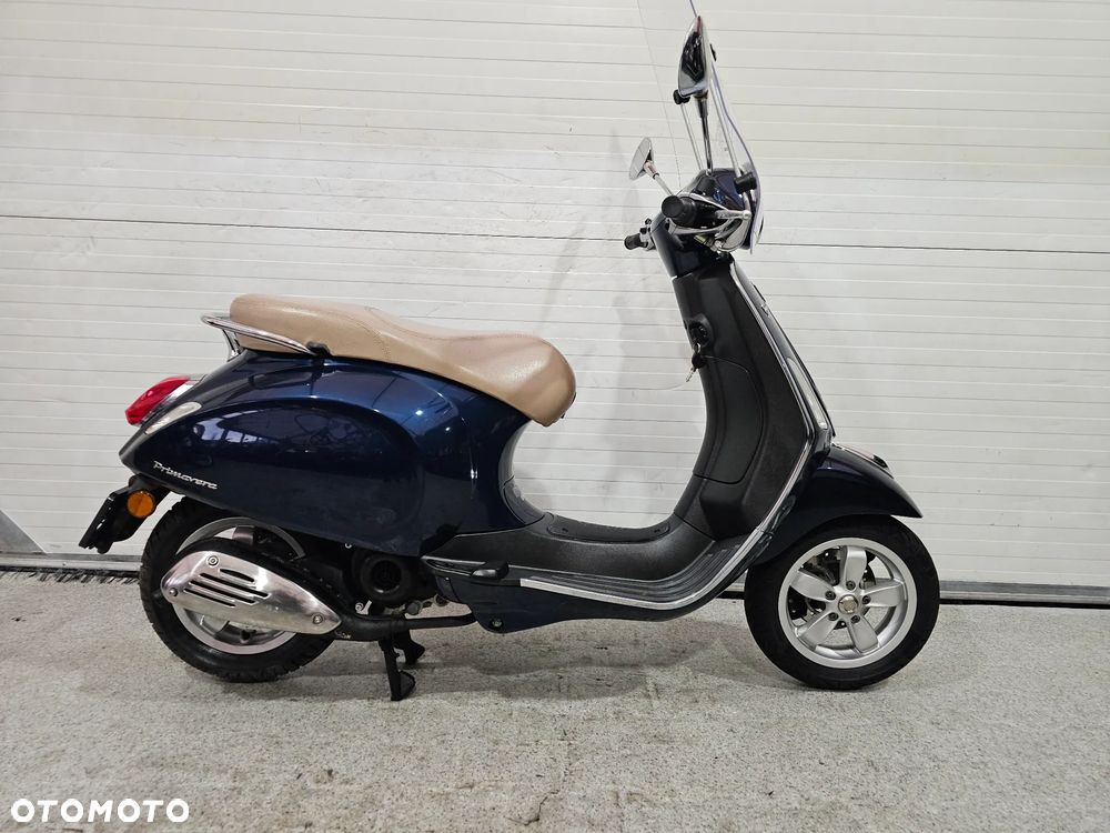 Piaggio Vespa - 3