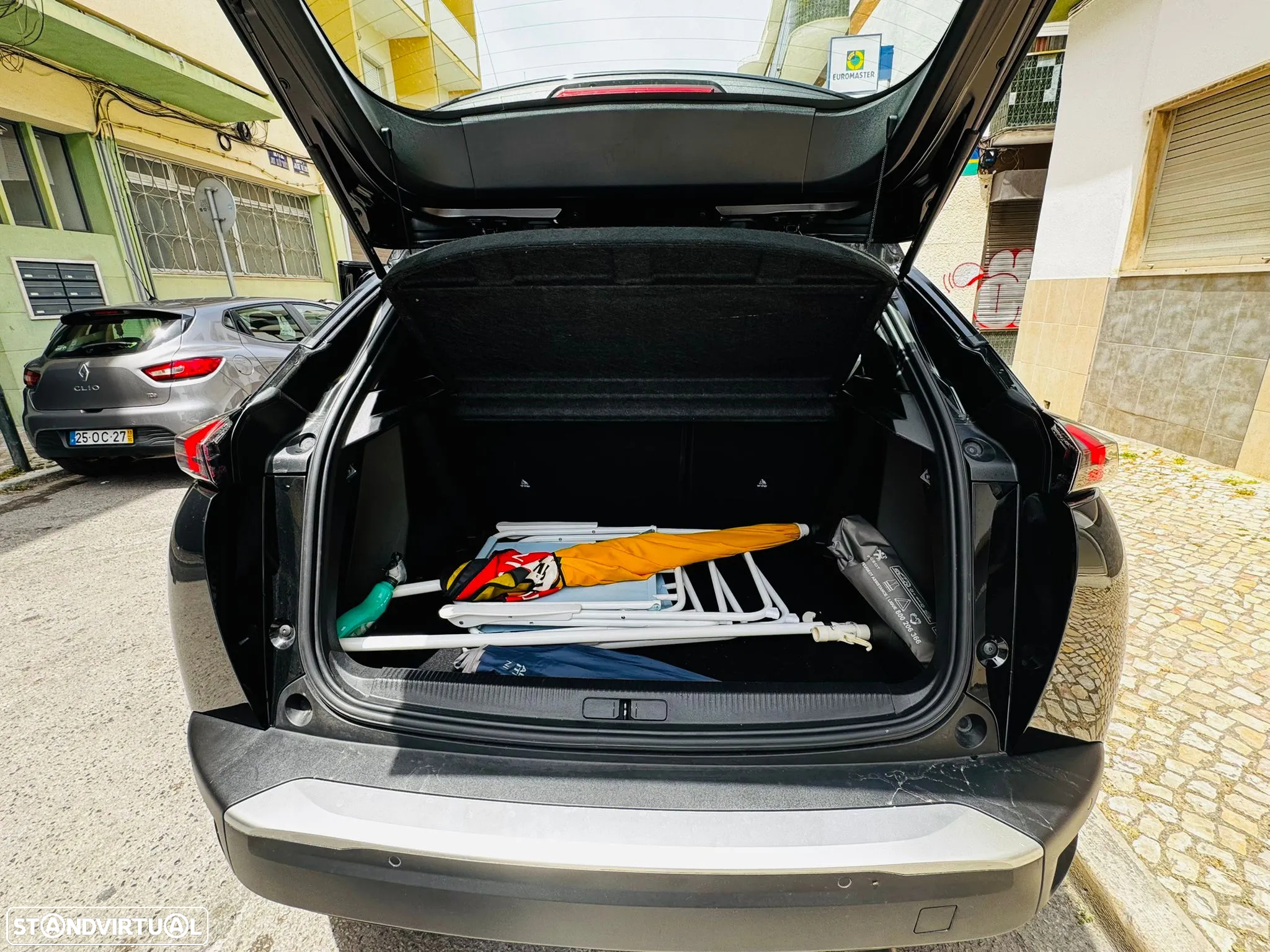 Peugeot 2008 1.2 PureTech Allure Pack - 11