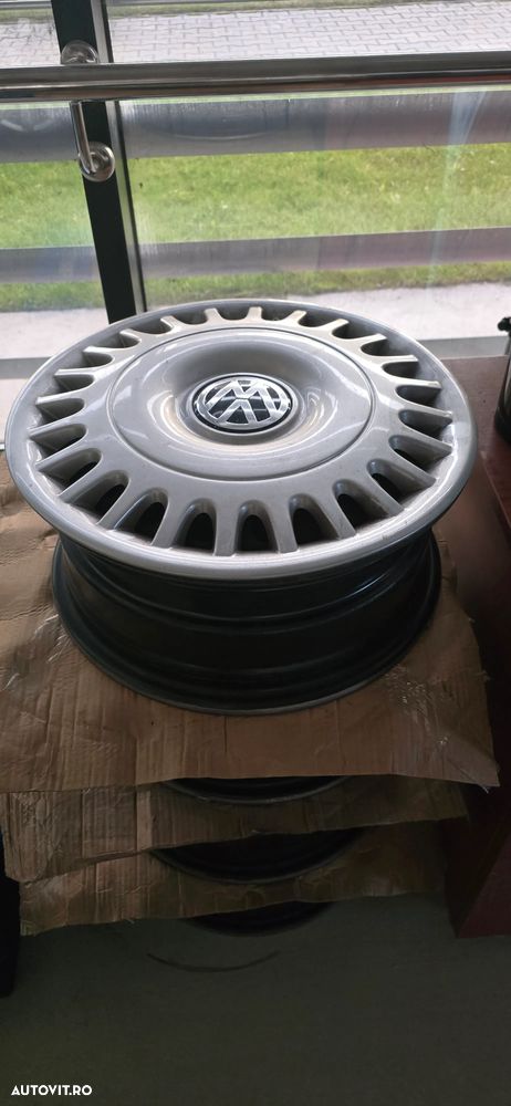 Volkswagen California - 24