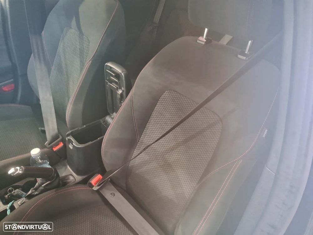 Ford Fiesta 1.0 EcoBoost ST-Line - 7