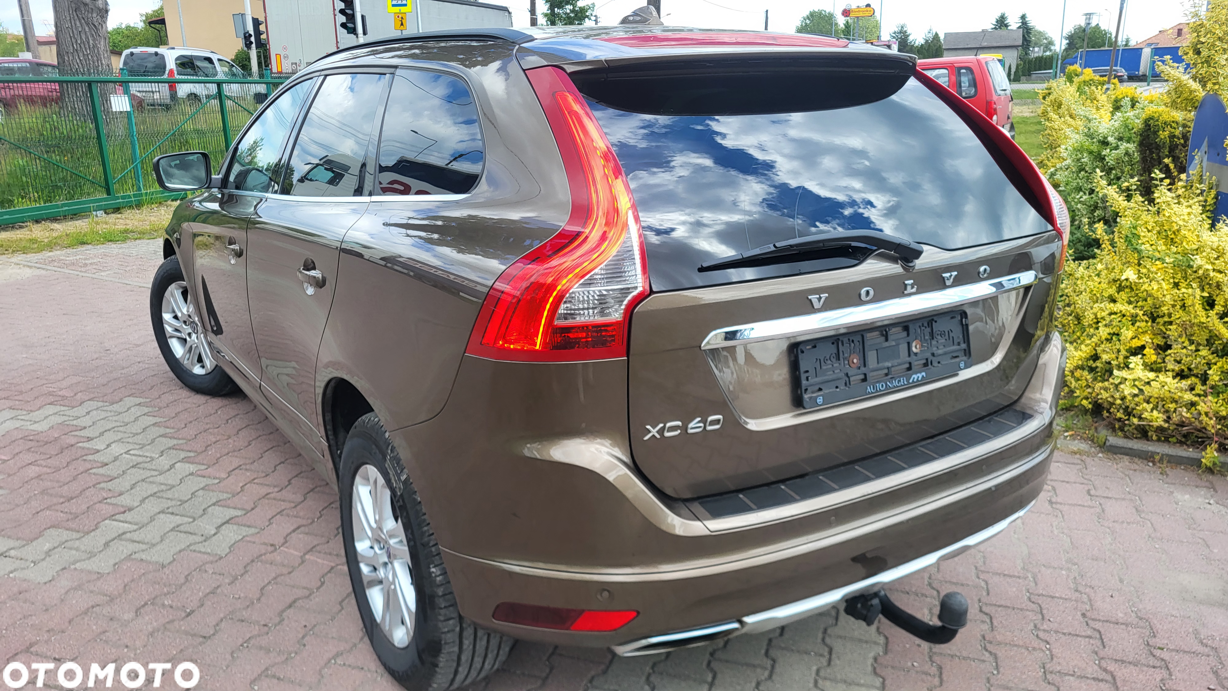 Volvo XC 60 D4 Geartronic Momentum - 27