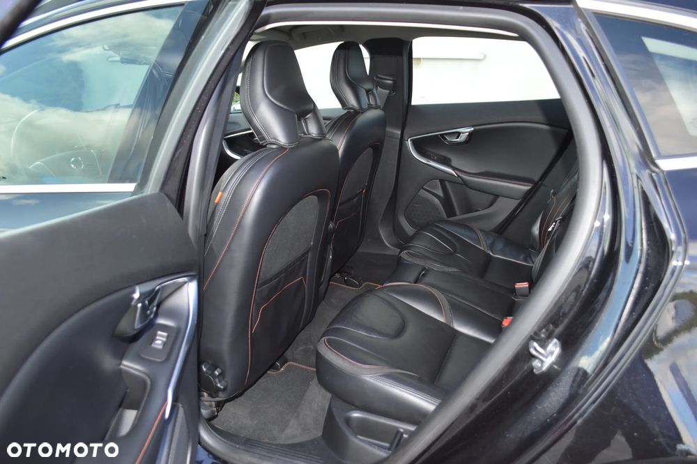 Volvo V40 D2 Drive-E Base - 11