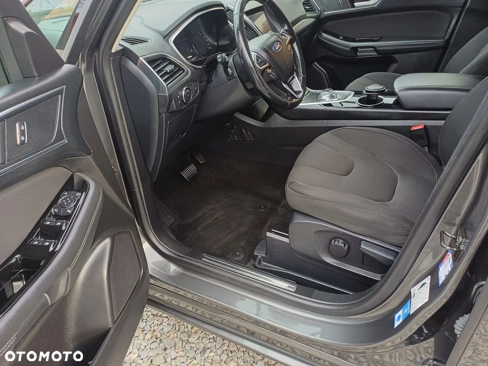 Ford S-Max 2.0 EcoBlue Titanium - 23