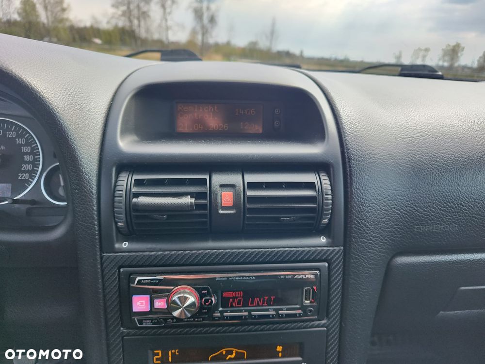 Opel Astra - 12