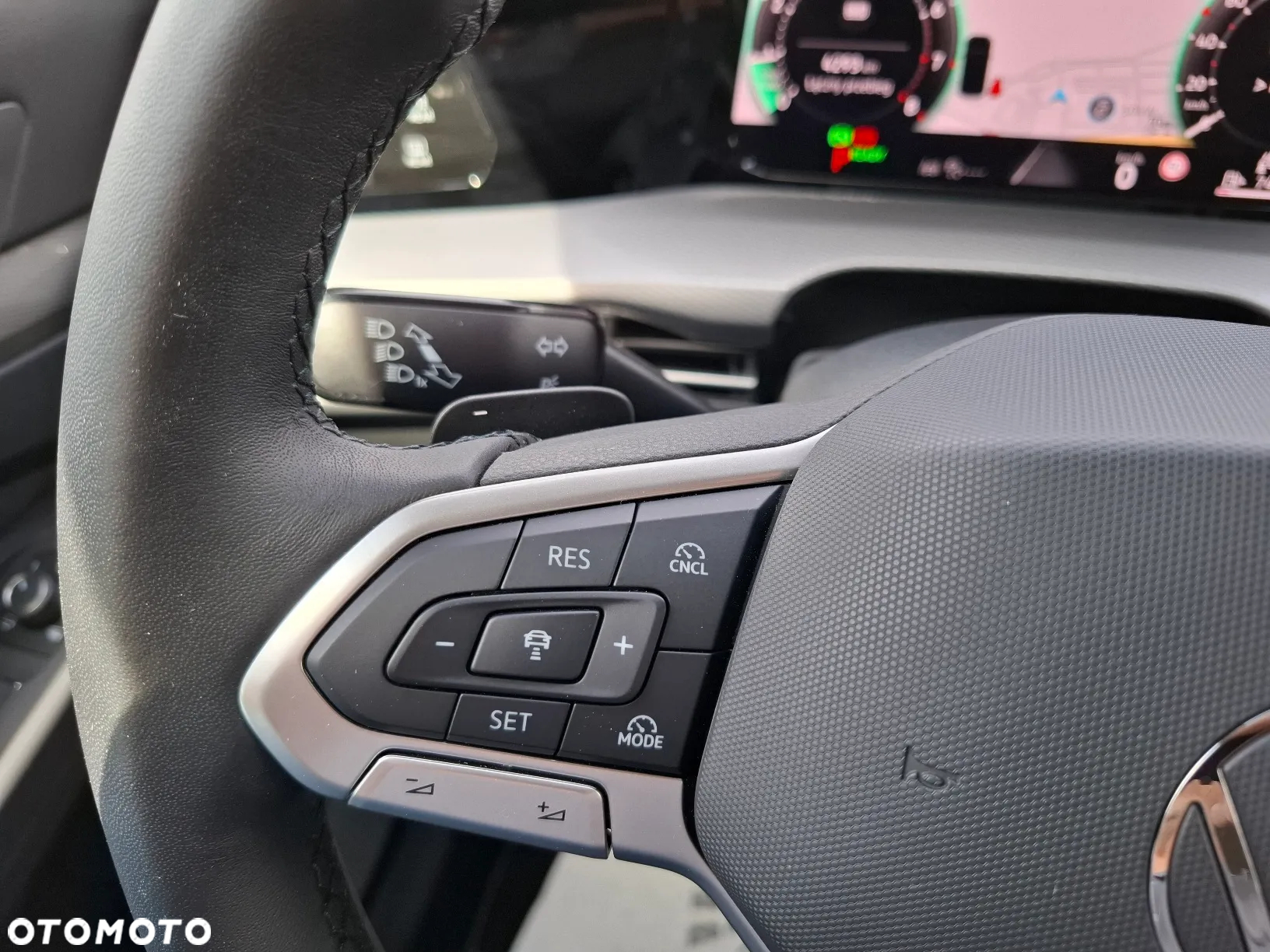 Volkswagen Golf Variant 1.5 eTSI OPF DSG Style - 18