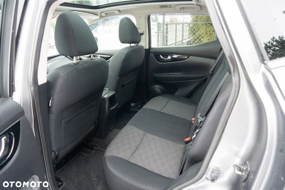 Nissan Qashqai 1.5 dCi Tekna EU6 - 15