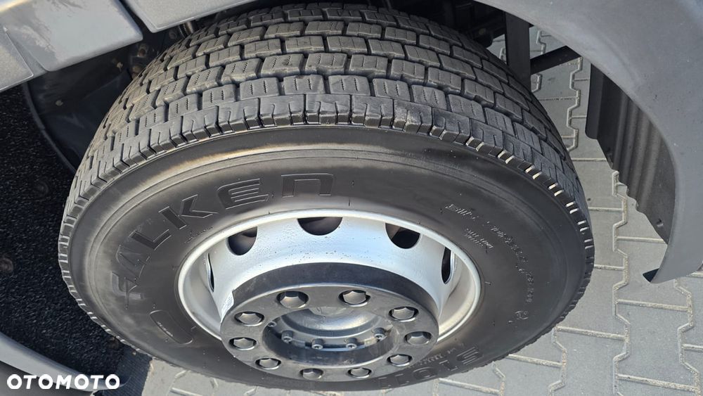 Scania P320 Euro 6 21 palet kontener super stan niski przebieg! kurierka rama do zabudowy laweta - 19