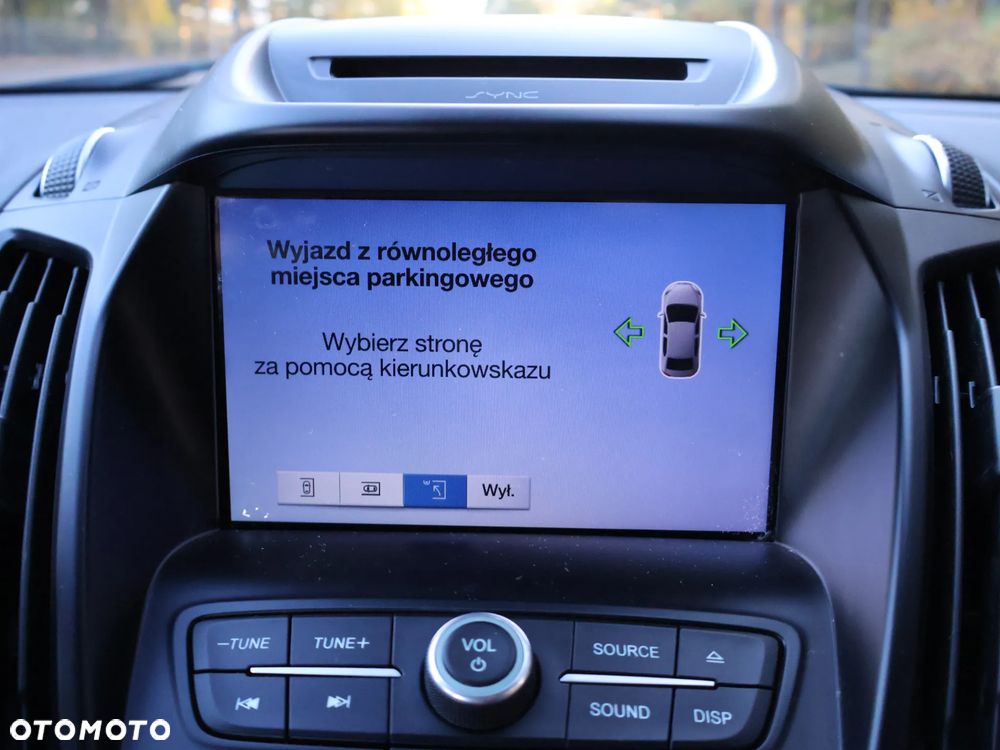 Ford Kuga 1.5 EcoBoost 2x4 Titanium - 28