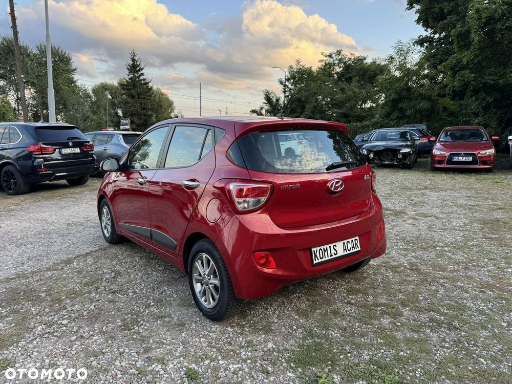 Hyundai i10 - 30