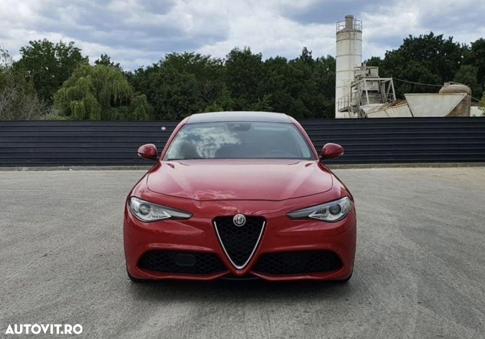 Alfa Romeo Giulia 2.2 JTDM AWD Aut. Veloce - 7
