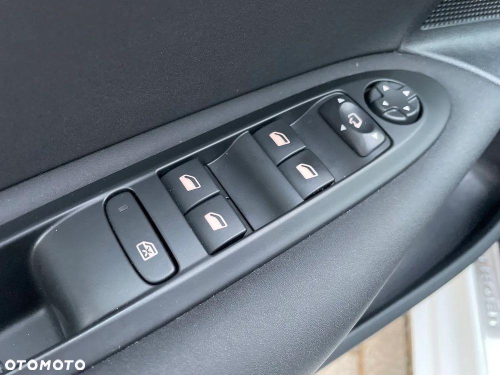 Citroën C4 1.2 PureTech Feel Edition - 22