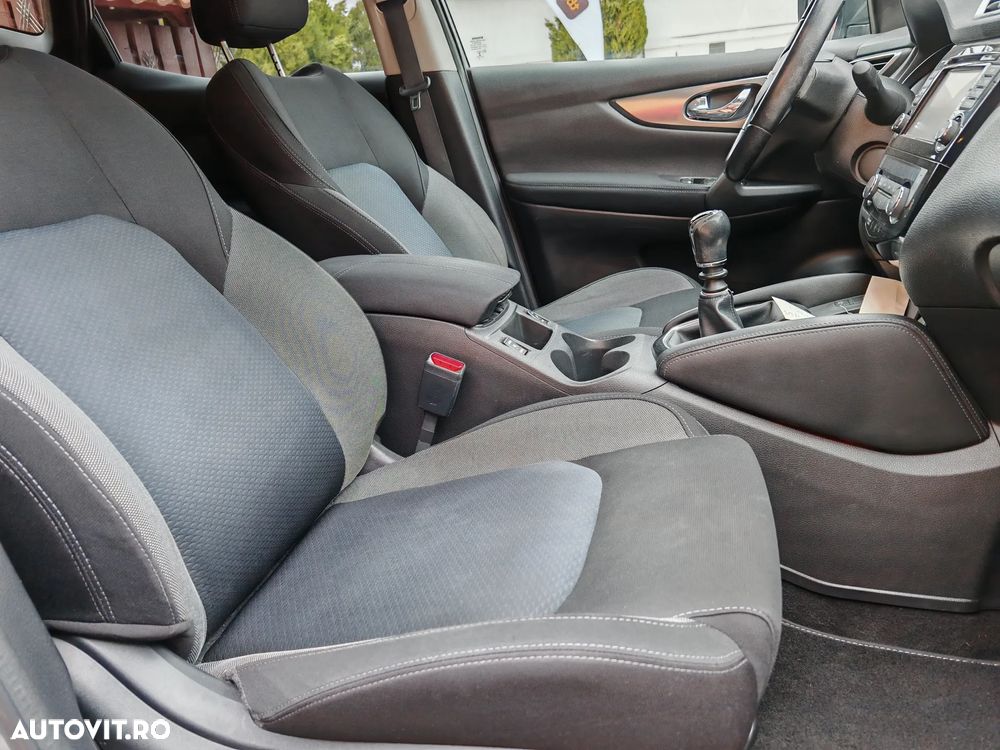 Nissan Qashqai 1.2 DIG-T N-Connecta - 13