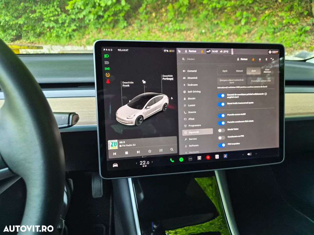 Tesla Model 3 - 21