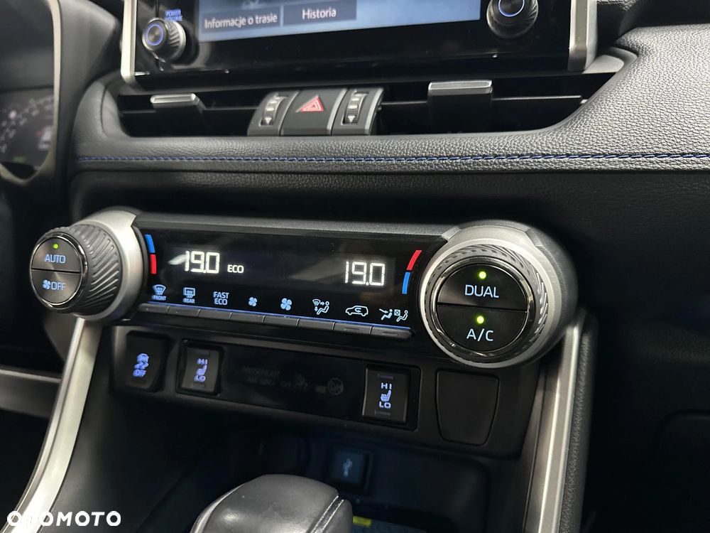 Toyota RAV4 2.5 Hybrid Selection 4x4 - 24
