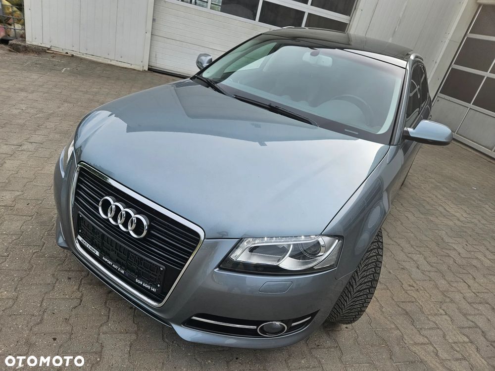 Audi A3 Sportback 1.2 TFSI S tronic S line Sportpaket - 10