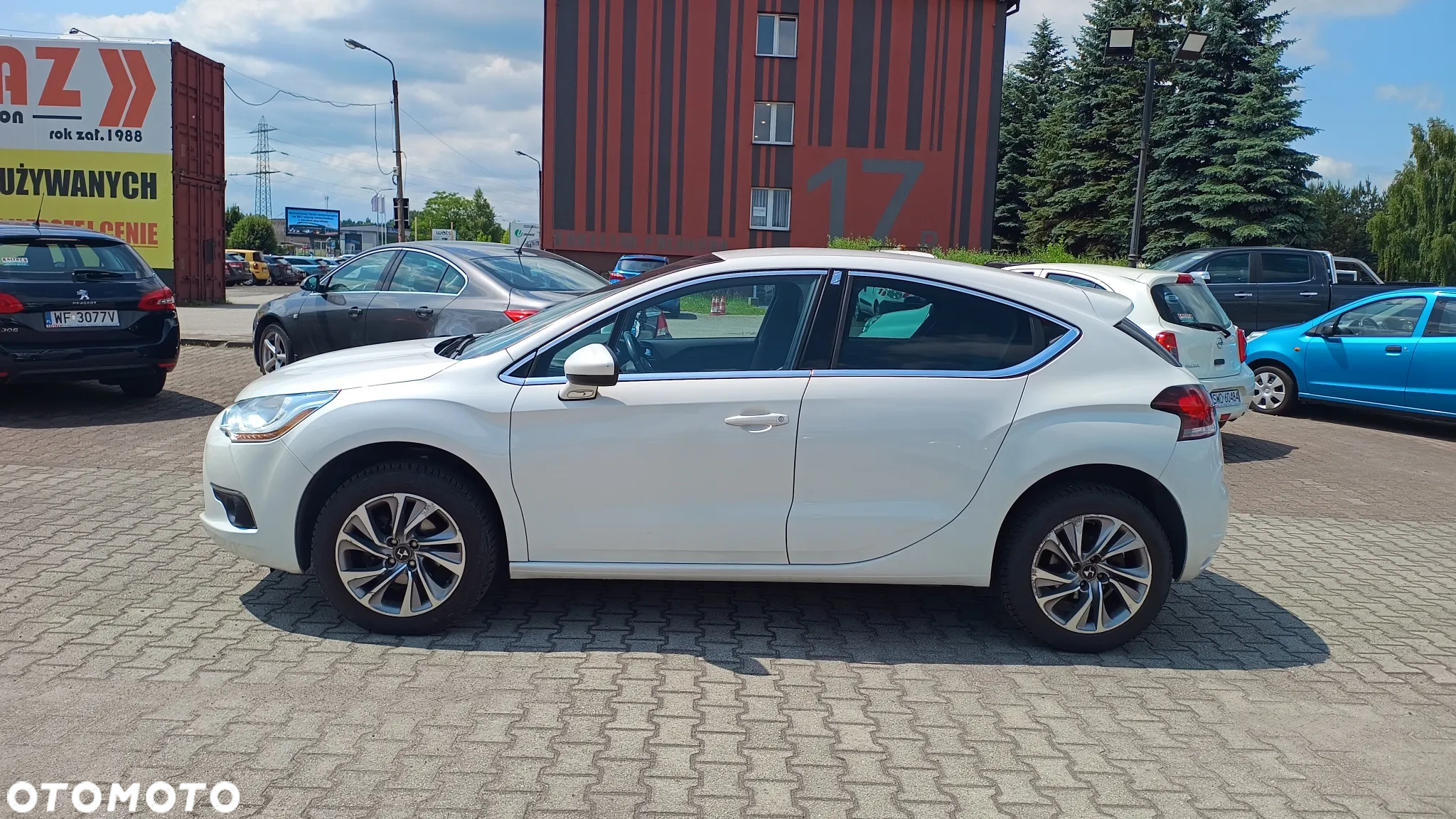 DS Automobiles DS 4 - 17