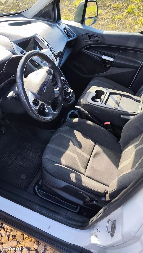 Ford Connect L2 (LONG) - 11