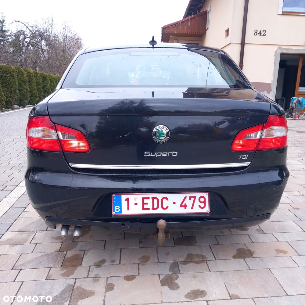 Skoda Superb 1,9 TDI Comfort - 4