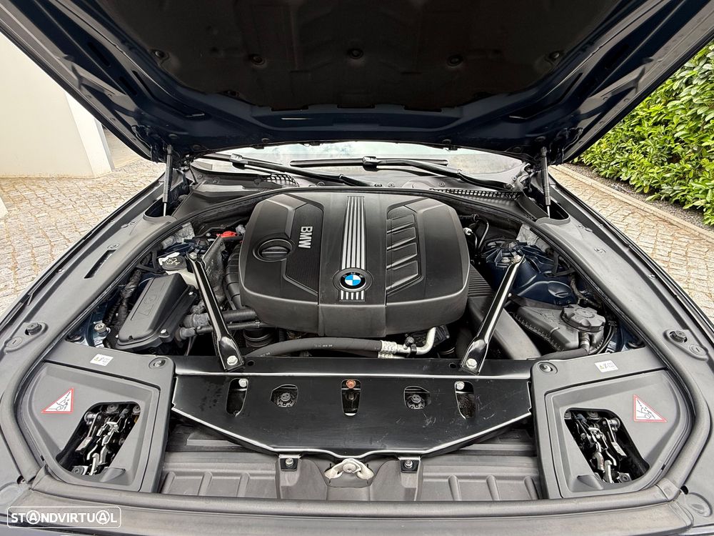 BMW 520 d EfficientDynamics - 35