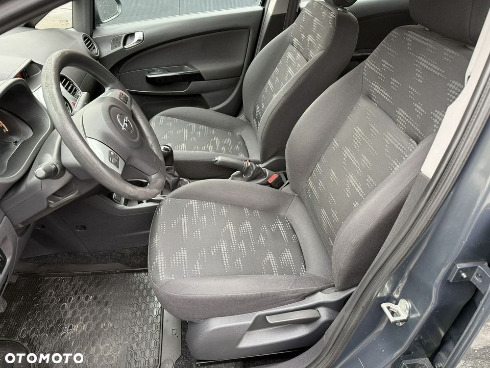 Opel Corsa - 16