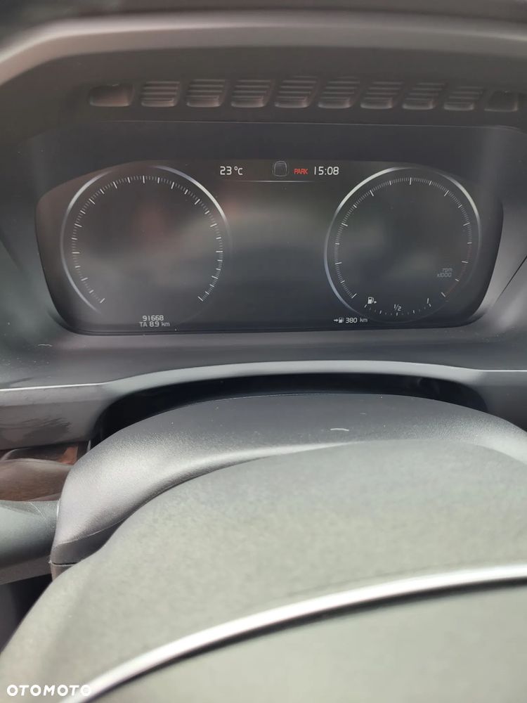 Volvo XC 90 - 14