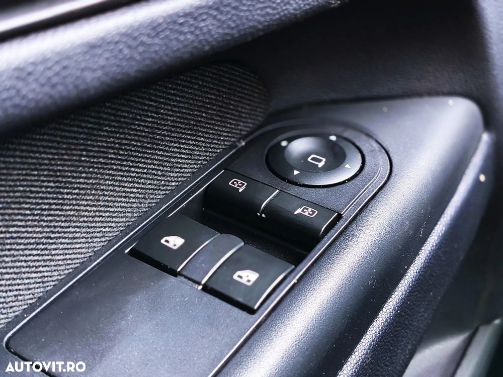 Opel Zafira 1.7 CDTI ecoFLEX Family - 24