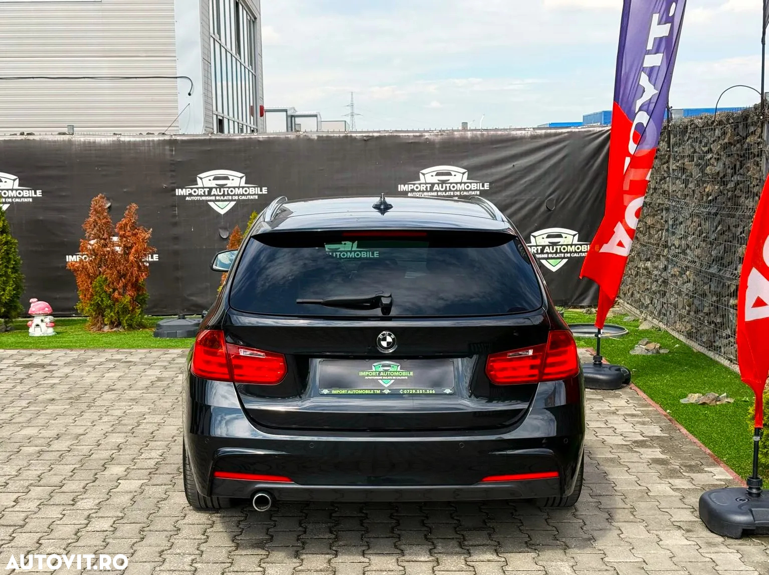 BMW Seria 3 320d Touring xDrive Sport-Aut. Sport Line - 12