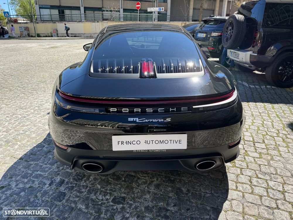 Porsche 911 (992) Carrera S - 4