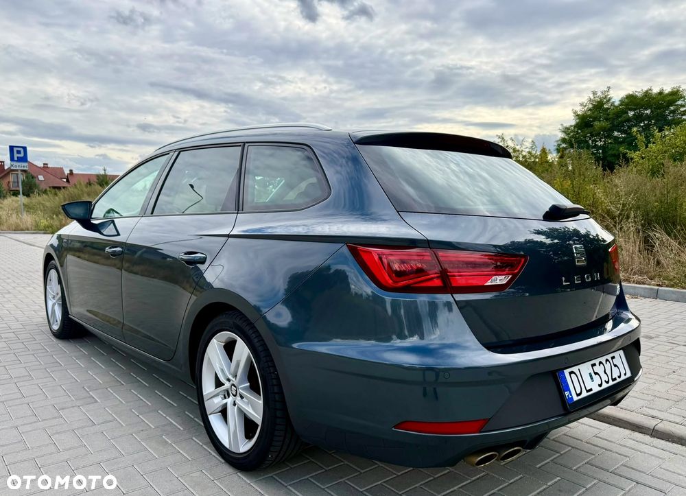 Seat Leon Sportstourer 1.5 eTSI FR DSG - 6