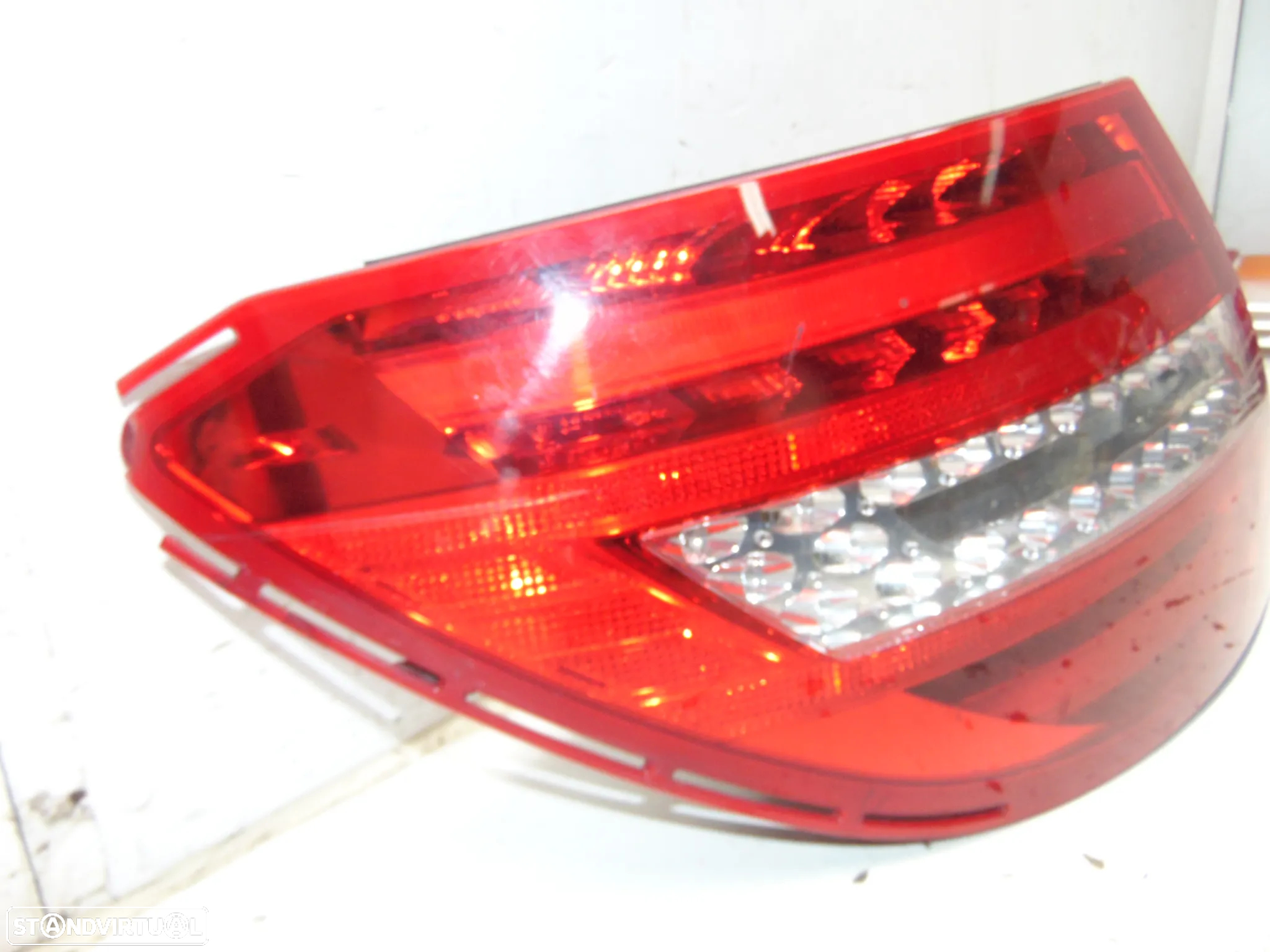Mercedes C W204 farolim - 2