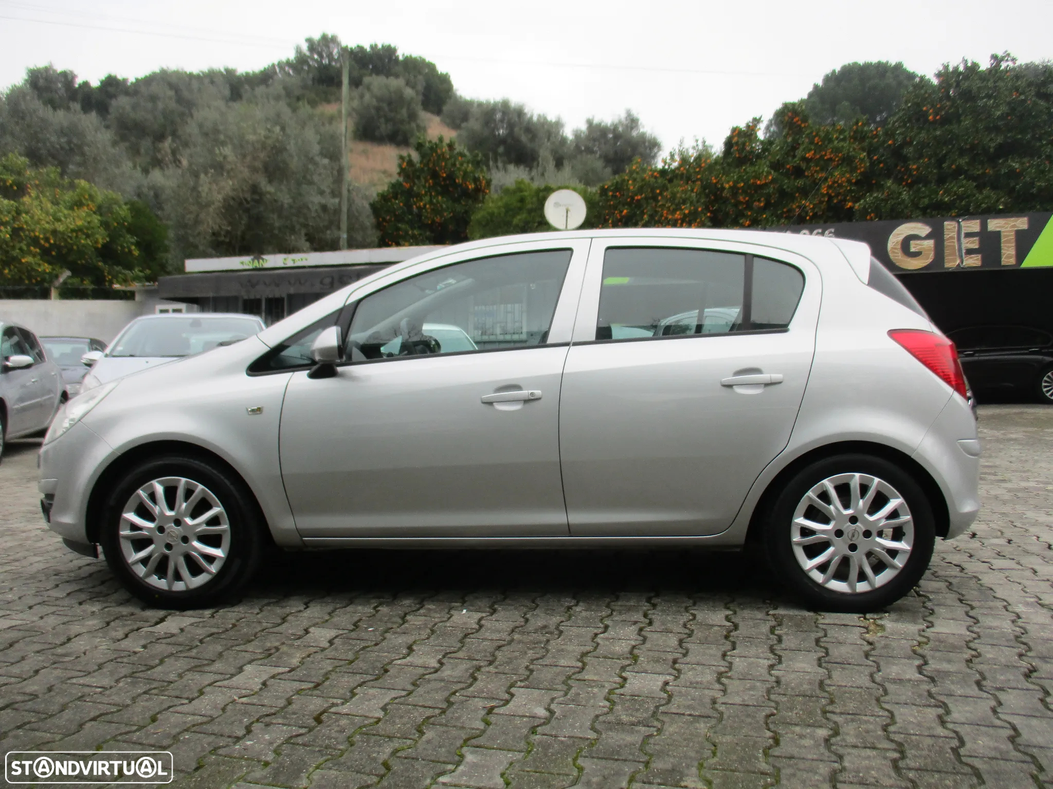 Opel Corsa 1.2 Enjoy - 6