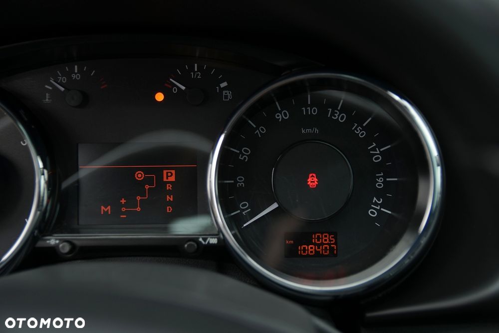 Peugeot 3008 ver-1-6-2wd-trend - 31