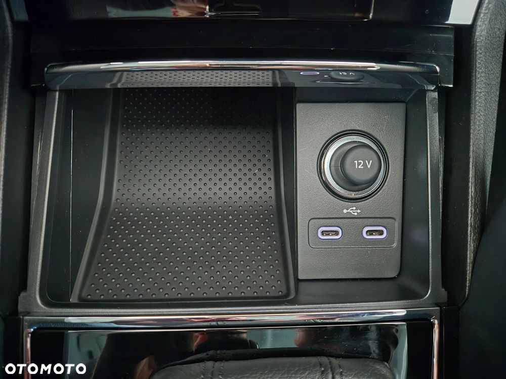 Skoda Karoq 1.5 TSI ACT Edition 130 DSG - 28