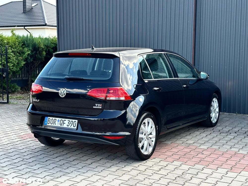 Volkswagen Golf 1.6 TDI DPF BlueMotion Technology Team - 9