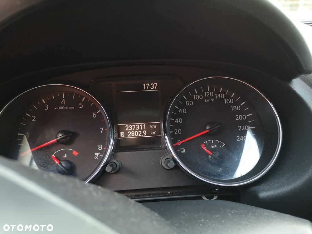 Nissan Qashqai 1.6 Visia - 5