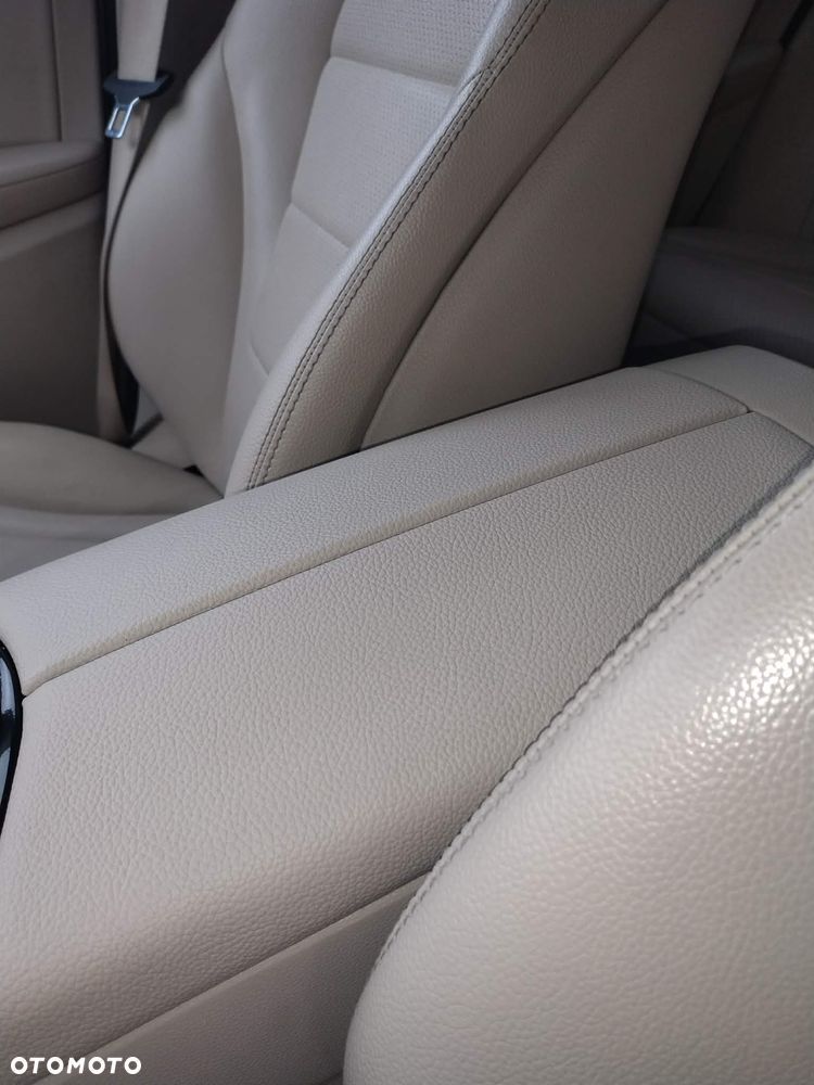 Mercedes-Benz GLC 300 4Matic 9G-TRONIC Edition 1 - 11