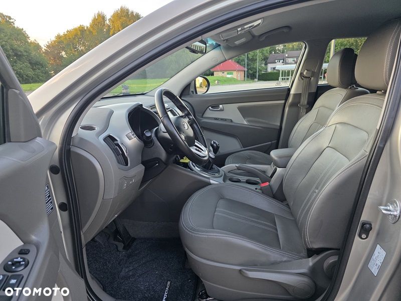 Kia Sportage 1.7 CRDI 2WD Vision - 9